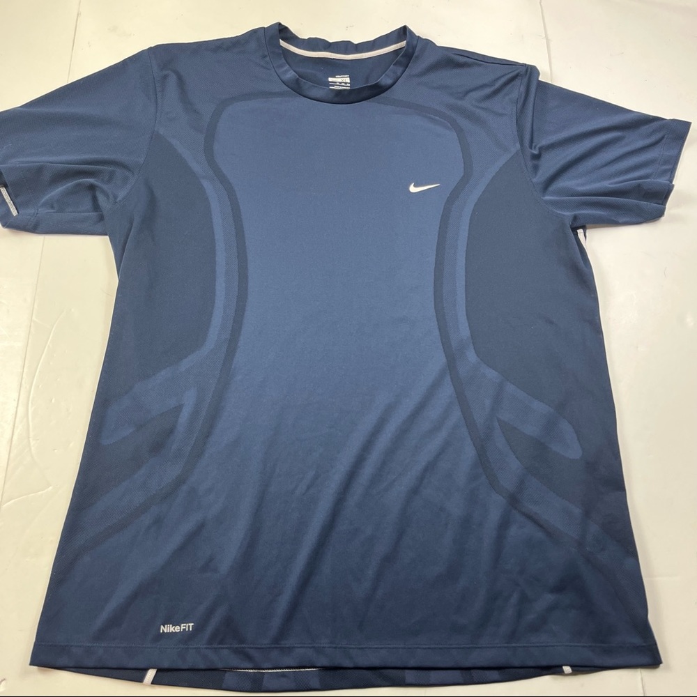 Nike Fit Dry Mens Shirt Size XL Navy Blue Athletic Gym Sports Polyester - Picture 2 of 8